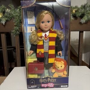 NEW IN BOX My Life As Harry Potter Gryffindor Posable 18in Doll Blonde 6 Pc Set